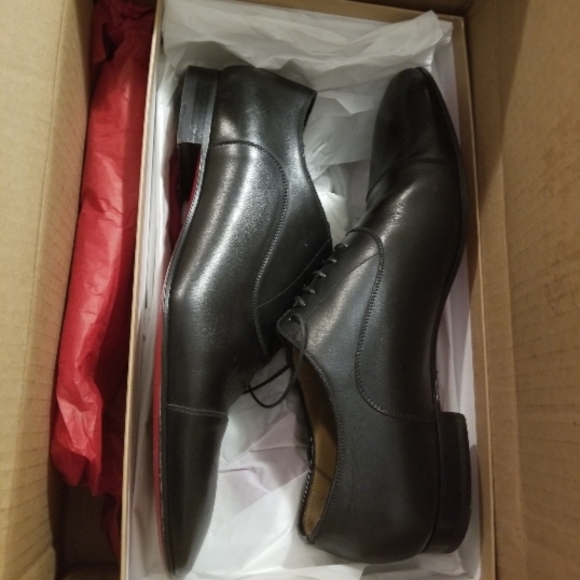 Christian Louboutin Men\'s Black Leather Oxfords